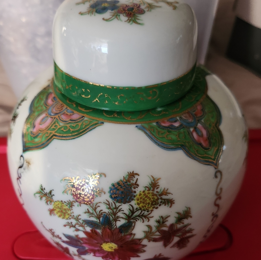 Vintage Ginger jar with lid, Japanese ware